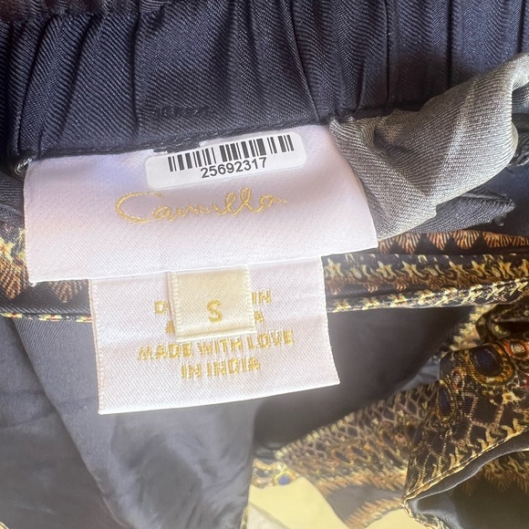 Camilla Torero Belted Navy Shorts - Picture 4 of 6